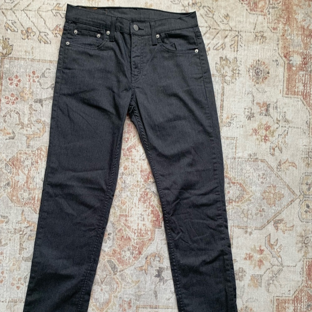 Levi's Men's Dark Black Straight Jeans